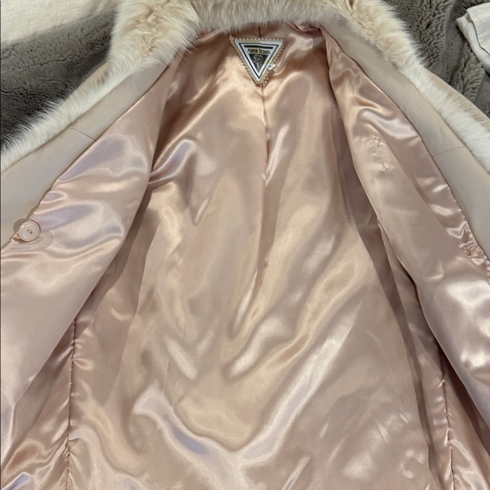 Marvin Richards vintage cream leather jacket white fox fur collar Size Small - Picture 7 of 9